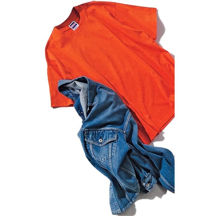 GOATのボクシーなゆるっとシルエットのTシャツとクロイロのデニムジャケット