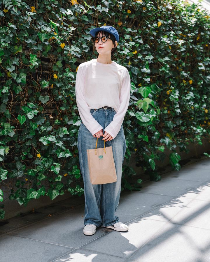 初夏のお洒落な“ロンT”コーデ5選。こなれ感が出るテクニックは必見【TOKYO SNAP】