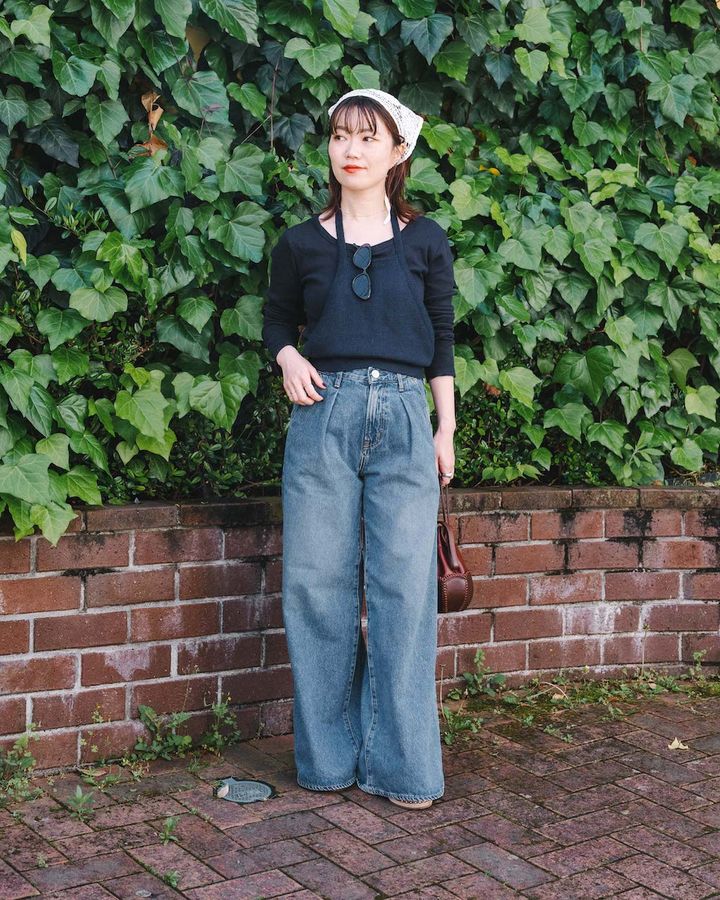 初夏のお洒落な“ロンT”コーデ5選。こなれ感が出るテクニックは必見【TOKYO SNAP】