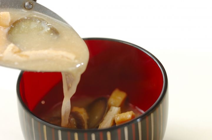 油揚げとナスのみそ汁の作り方3