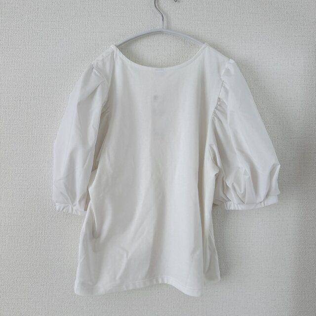 ボリュームスリーブT Z OFF WHITE 後ろ側