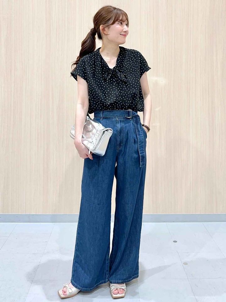 画像2: 出典：GU