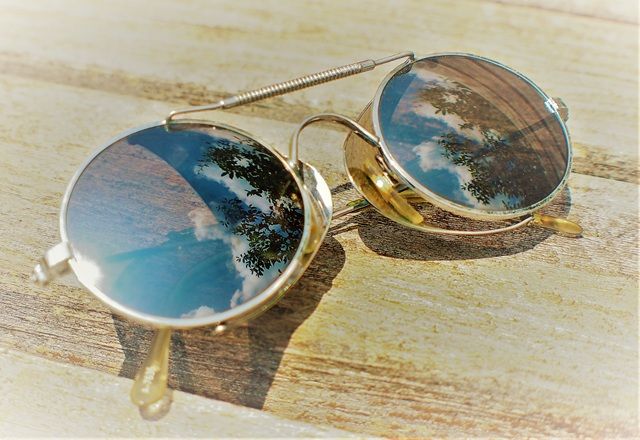 ダイソー サングラス 選び方