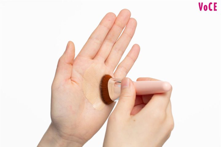 【ファンデブラシ比較】人気の18本を全部使って検証！SHISEIDO、ロージーローザ、M・A・C etc.