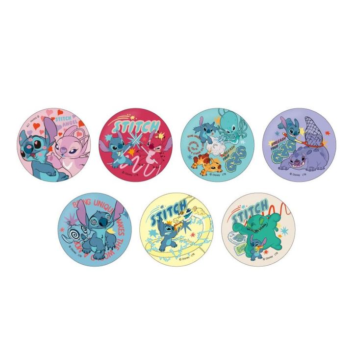 「ビッグ缶バッジ（ランダム7種）」880円 