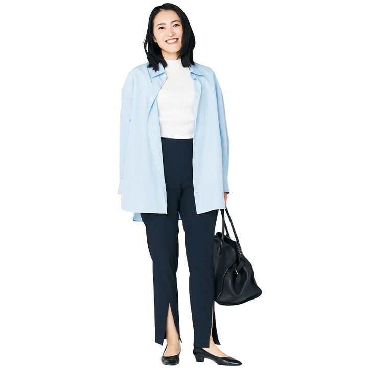 THE ROWのバッグを持ったコーデ