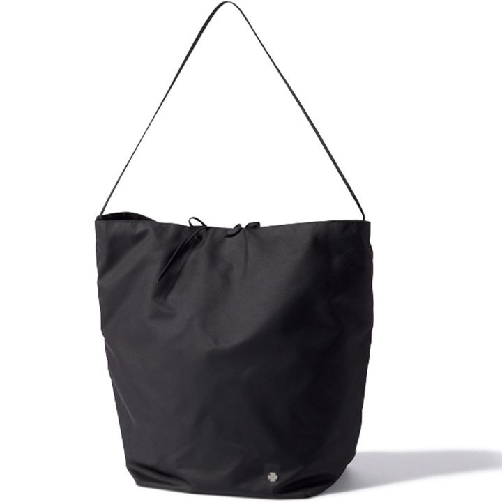 THE ROWのナイロンバッグ