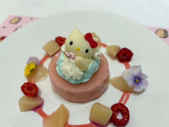 ハローキティ プリンセスアフタヌーンティー