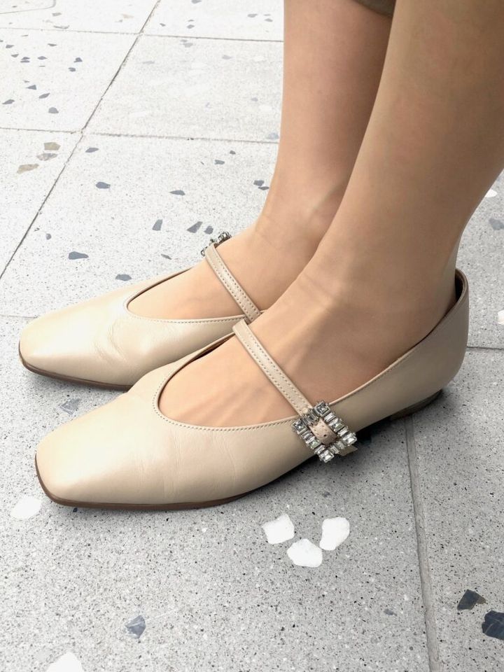 「銀座かねまつ」の靴