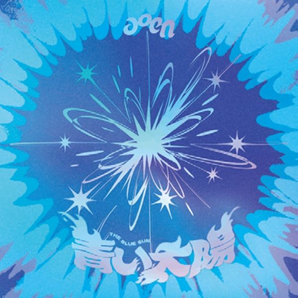 デビューシングル『青い太陽（The Blue Sun）』発売中。