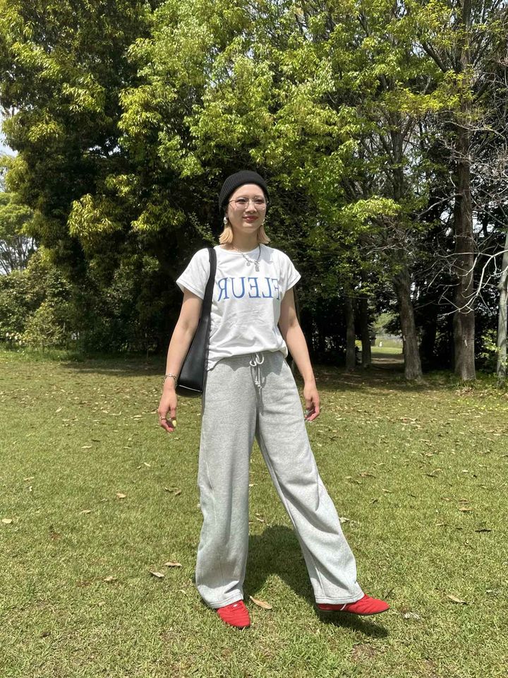 画像: ロゴTでシンプル