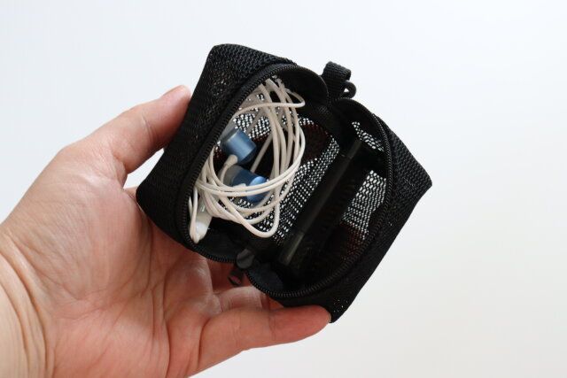 ギョロ目マルチケース イヤホン