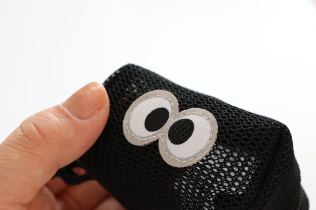 ギョロ目マルチケース デザイン