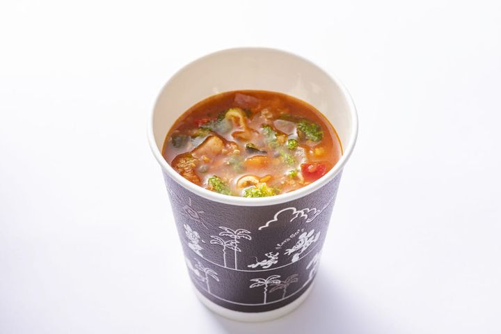 エンパイア・グリル_テイクアウトメニュー_彩り野菜とベーコンのミネストローネ