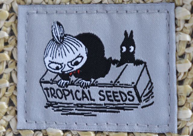 宝島社InRed8・9月合併号の付録のムーミンのかごバッグ2