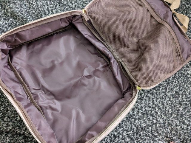 ムーミン圧縮収納ポーチ中