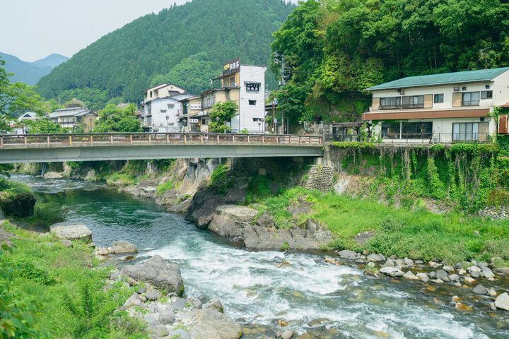 清流の町、岐阜・郡上八幡さんぽ♪夏の風物詩“郡上おどり”も気になる