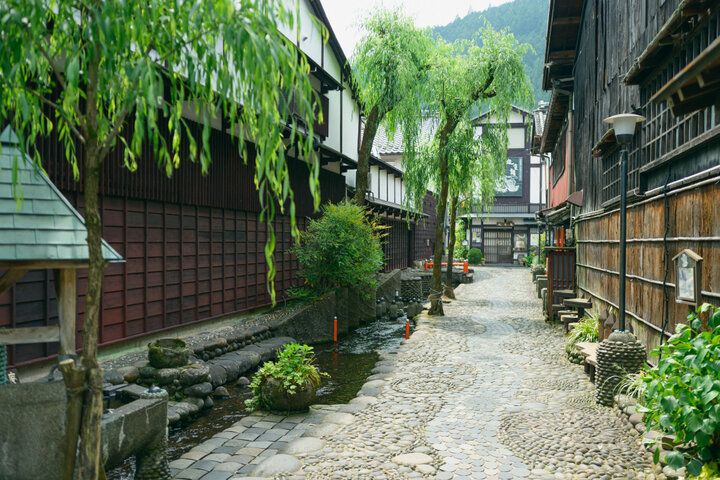 清流の町、岐阜・郡上八幡さんぽ♪夏の風物詩“郡上おどり”も気になる