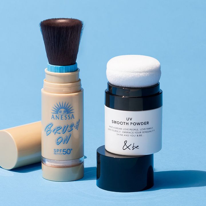 ブラシやパフのパウダー日焼け止め