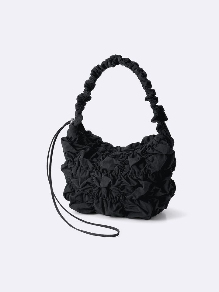 画像2: 出典：GU