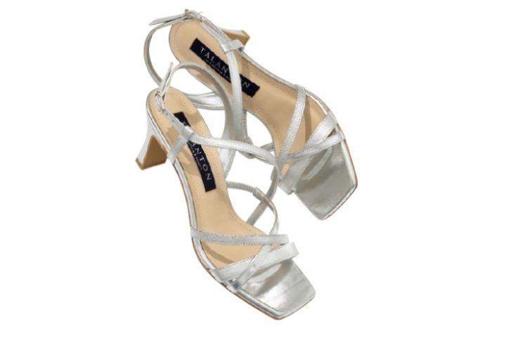 シルバーサンダル