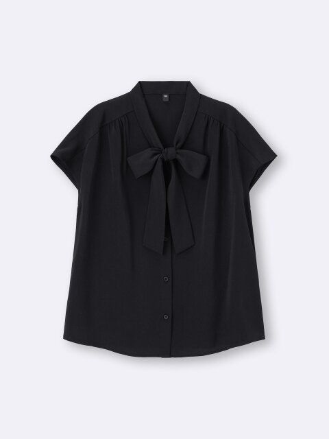 GUのボウタイブラウス