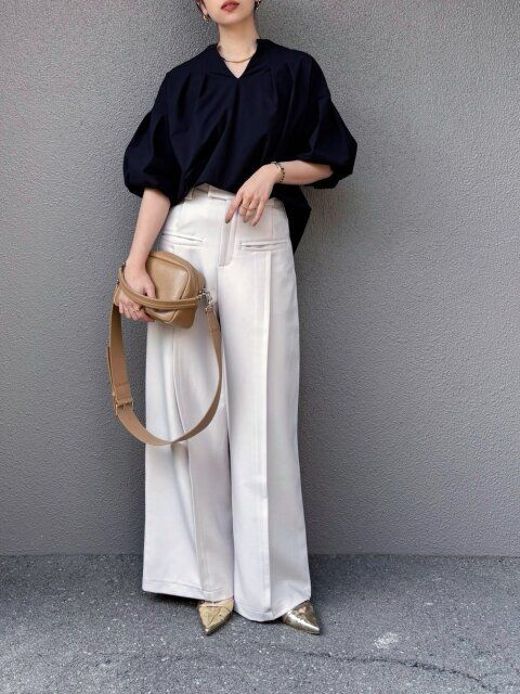 白パンツコーデ3