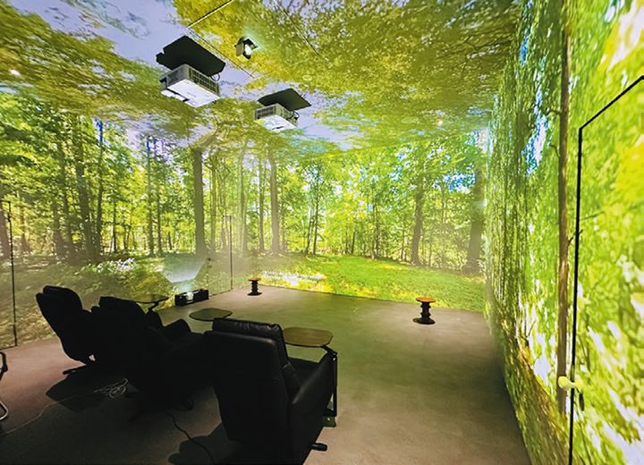 森の中にいるようなリラックス効果を得る。「デジタル森林浴 uralaa」