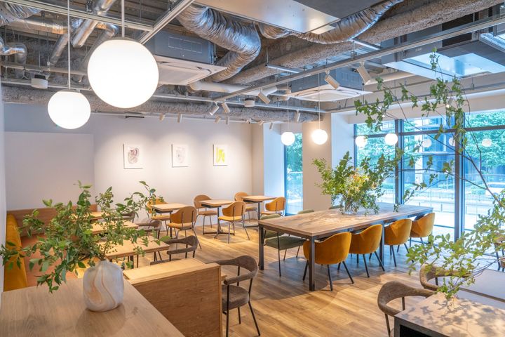 日本橋に誕生した季節感たっぷりのカフェ「SiKiTO CAFE」で、心も体もリフレッシュ