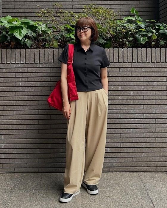 UNIQLOのブラックの「ミニポロシャツ半袖」