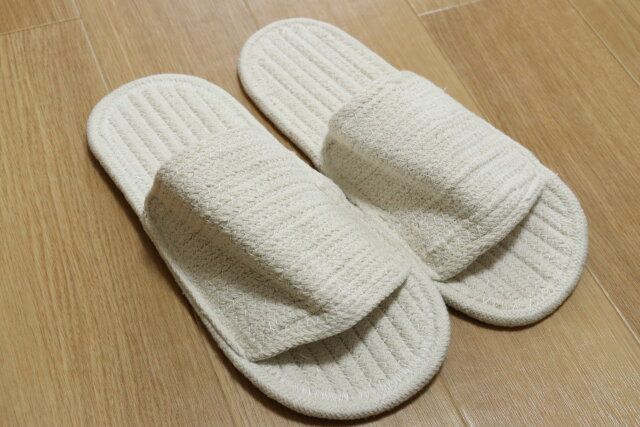 ルームスリッパ（綿混、白、26cm-27cm） デザイン