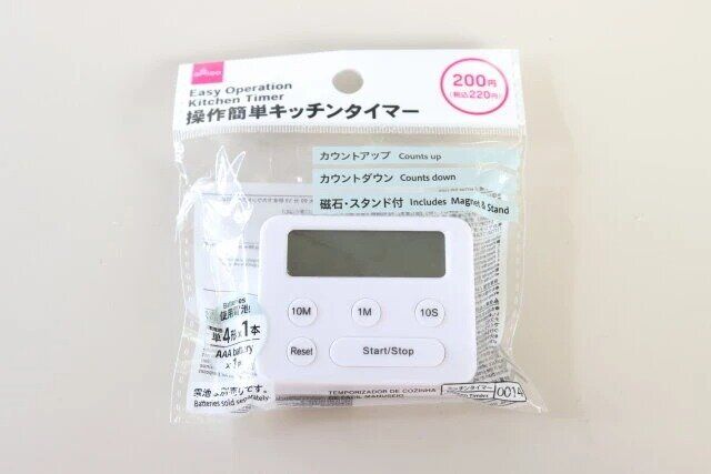 ダイソーの操作簡単キッチンタイマーのパッケージ