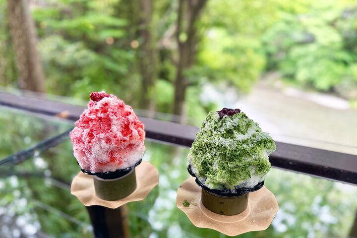 東京・秋川渓谷で癒やしの涼トリップ♪ 瀬音に包まれた「黒茶屋」の庭で天然氷のかき氷＆鳥ちらし弁当を