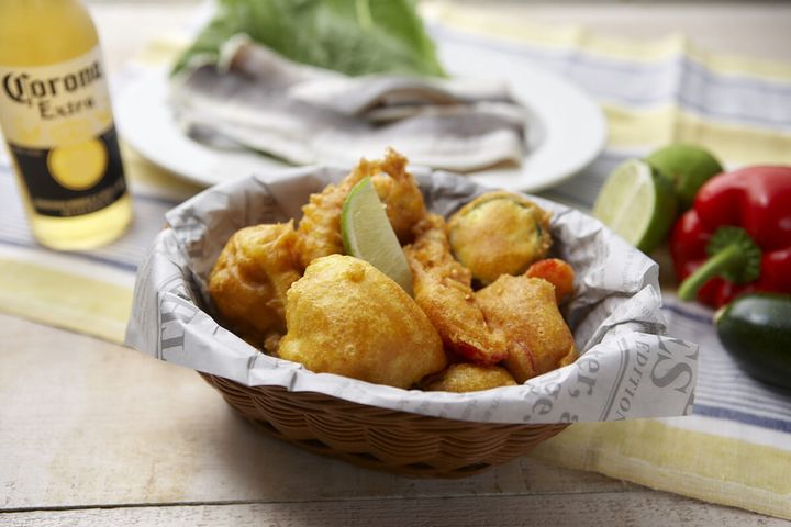 大分県産「活〆ハモと夏野菜のカレーフリット」