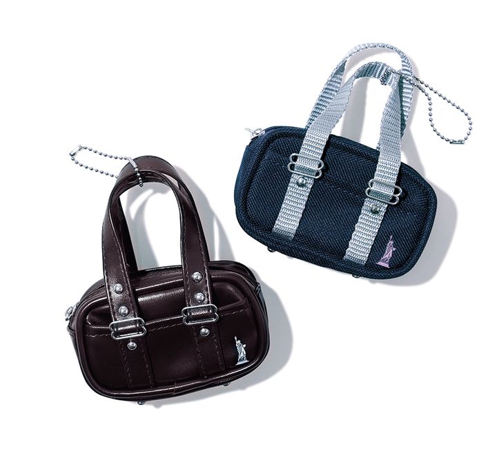 自由の女神マークがかわいい、使えるミニバッグ。