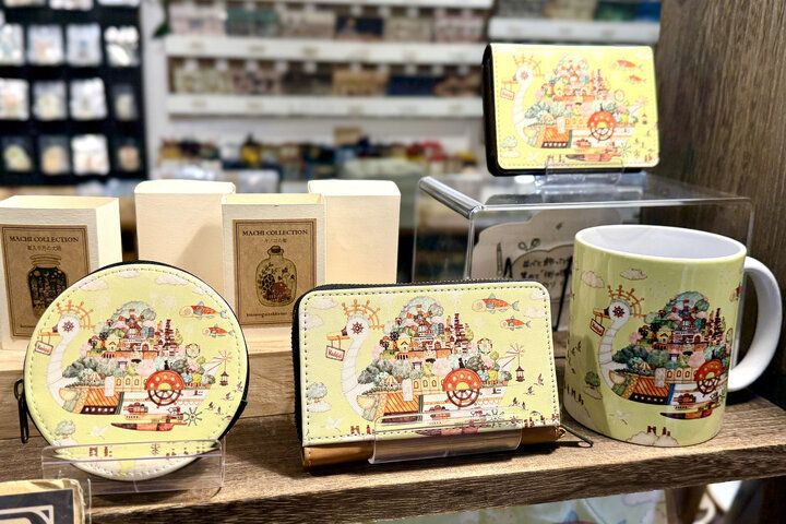 空想の世界がワクワクする雑貨に♪レトロな水彩画のアイテムがそろう。吉祥寺「空想街雑貨店」