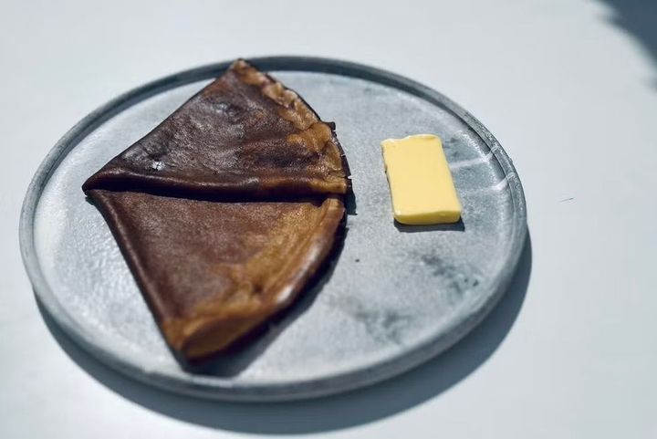 シグネチャーの「シュガーバタークレープ」