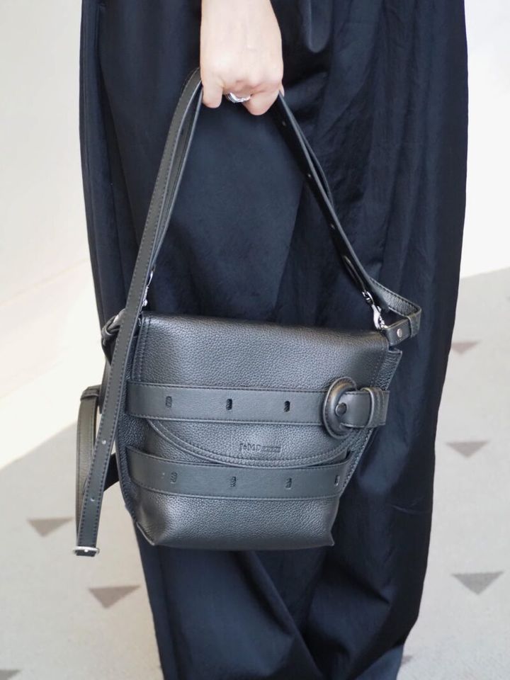 ジェイ＆エムデヴィットソンのバッグ