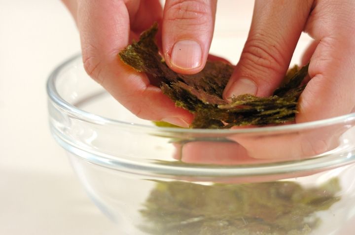 大葉とシラスの梅風味混ぜご飯の作り方2