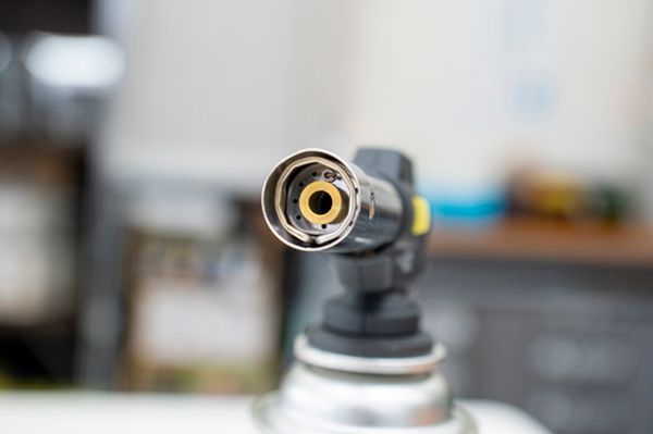 「ワンコインなのに優秀！」ダイソーのコスパ最強のランタンがすごすぎる！