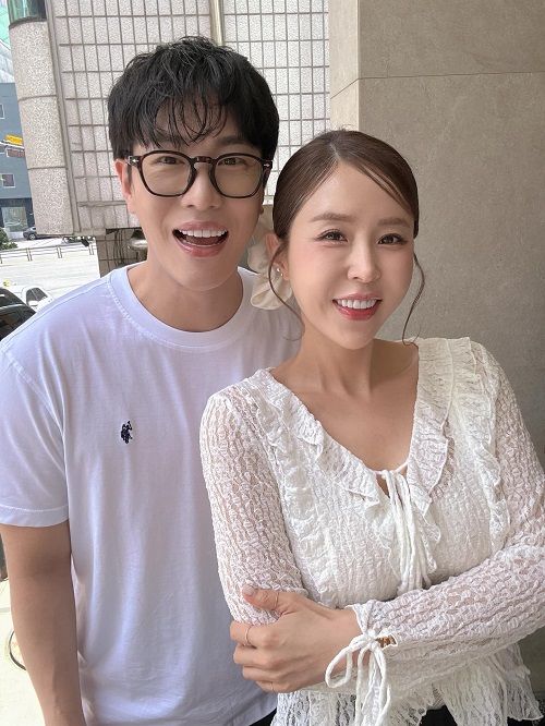  ムンウォン（左）とシンジ