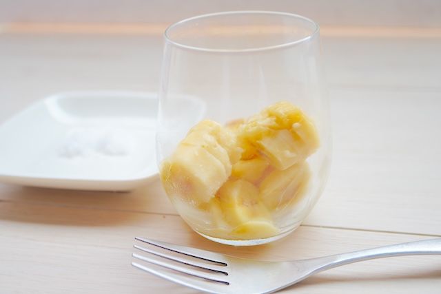熱中症対策で話題の「塩バナナ」どう食べるのがおいしい？ちょい足し絶品アレンジレシピ3選 塩バナナ 冷凍バナナ