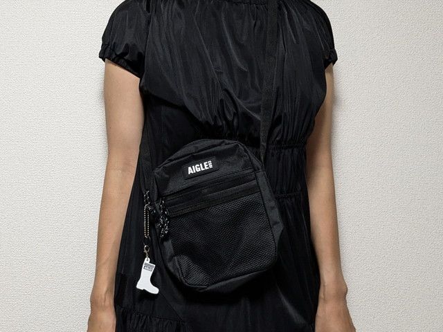 エーグルショルダー持ったところ