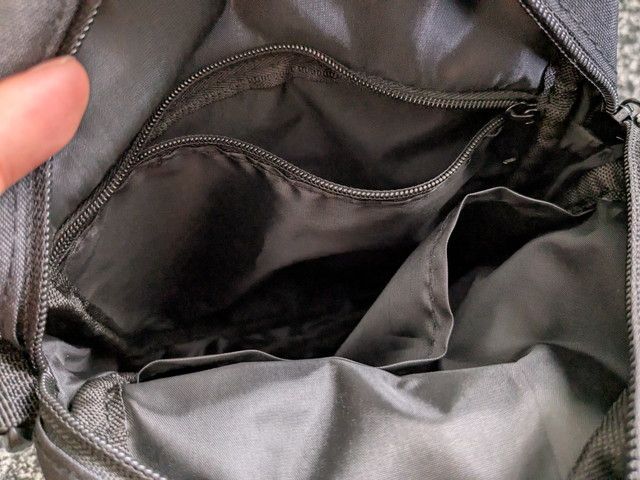 エーグルショルダーバッグ内ポケット
