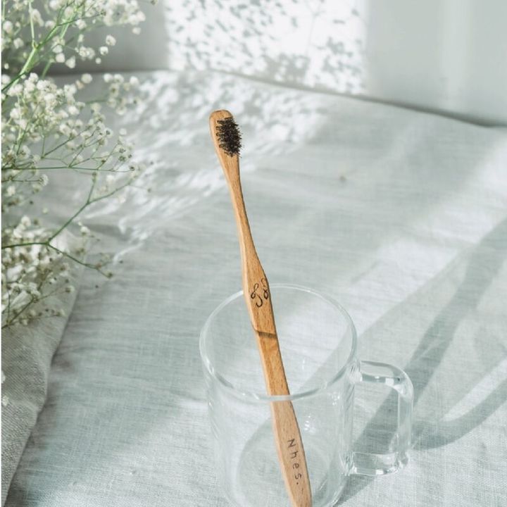 Nhes.「自然に還る歯ブラシ」turalist（チュラリスト） 2200円（プラス）