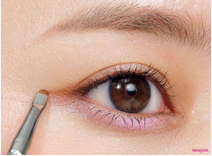 寒色パステルでここまで盛れる！元ギャルのヘア&メイク林由香里さんの最旬“盛れメイク”_6