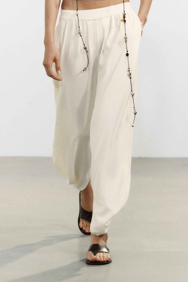 画像4: 出典：ZARA