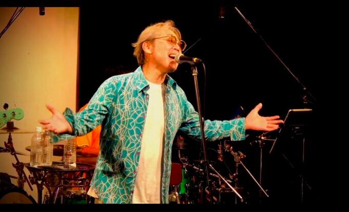 六本木クラップスにて前作MY PRIMARY COLORS特集ライブ