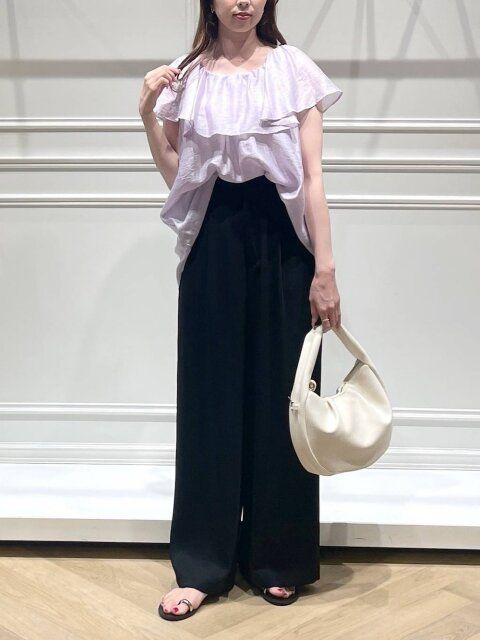 黒ワイドパンツコーデ4