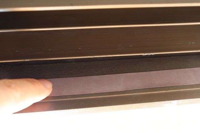 アース虫よけテープあみ戸・サッシ用 使用例